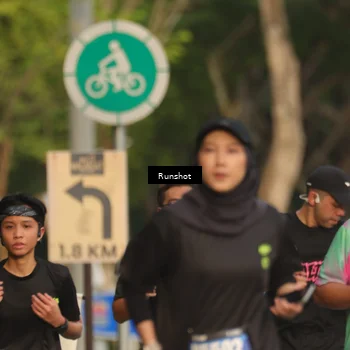 Runner Photo 5637027