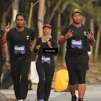 Runner Photo 5637039