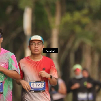 Runner Photo 5637046