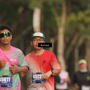 Runner Photo 5637049