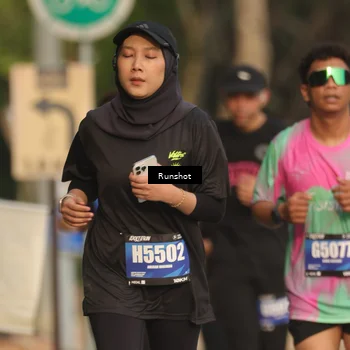 Runner Photo 5637055