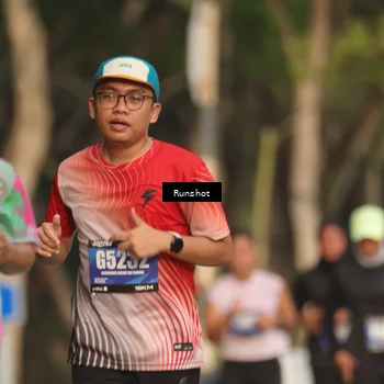 Runner Photo 5637088