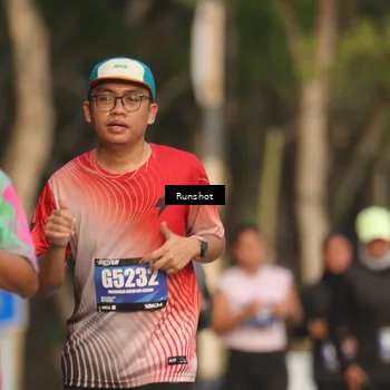 Runner Photo 5637089