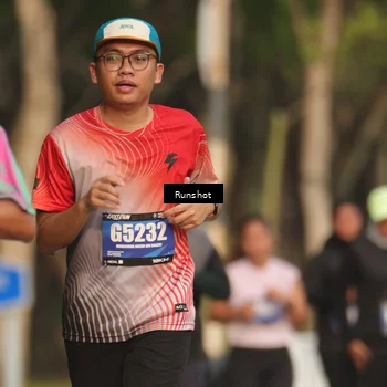 Runner Photo 5637091