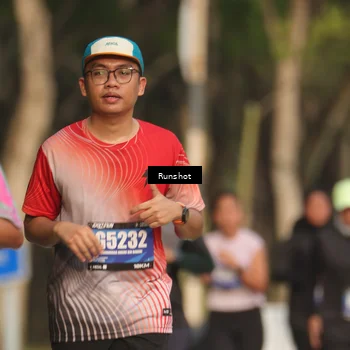Runner Photo 5637097