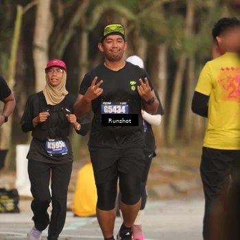 Runner Photo 5637106