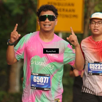 Runner Photo 5637141