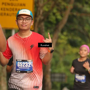 Runner Photo 5637152