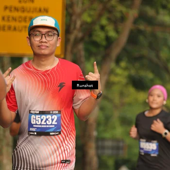 Runner Photo 5637154