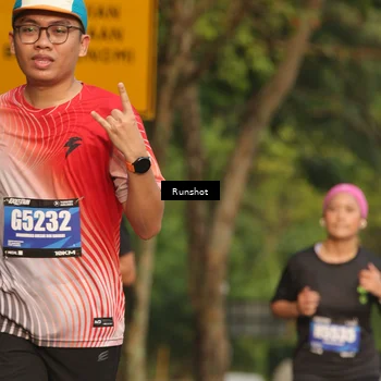 Runner Photo 5637158