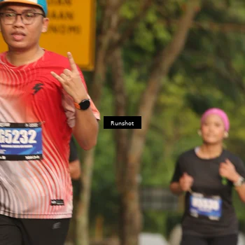 Runner Photo 5637159