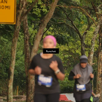 Runner Photo 5637174