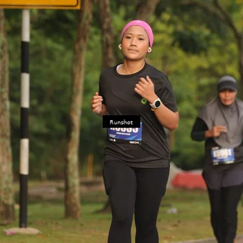 Runner Photo 5637185
