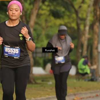Runner Photo 5637201
