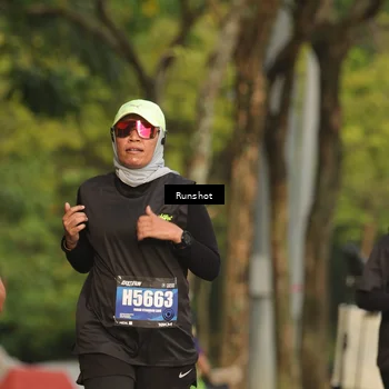 Runner Photo 5637221