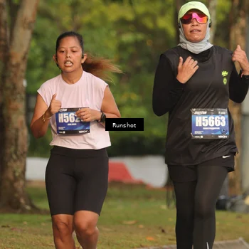 Runner Photo 5637223