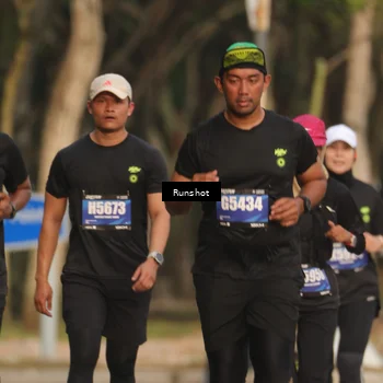 Runner Photo 5637225