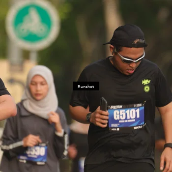 Runner Photo 5637234