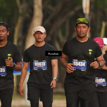 Runner Photo 5637237