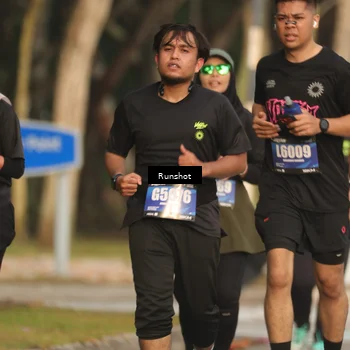 Runner Photo 5637238