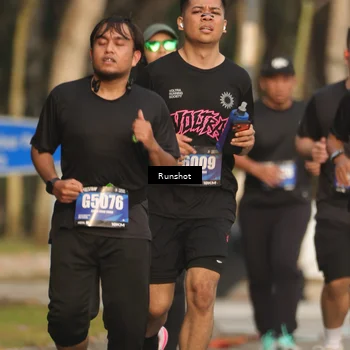 Runner Photo 5637241