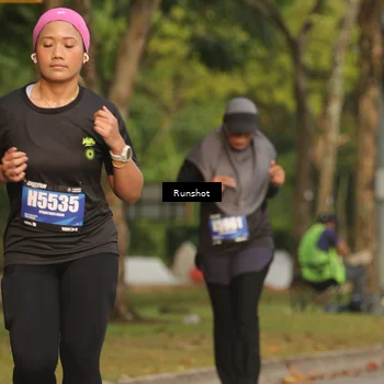 Runner Photo 5637245