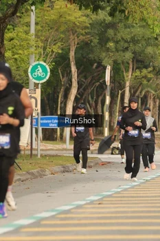 Runner Photo 5637284