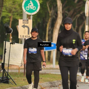 Runner Photo 5637291