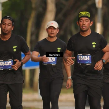 Runner Photo 5637292