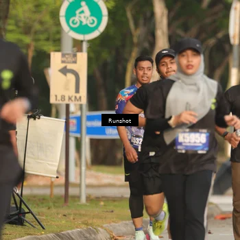 Runner Photo 5637297