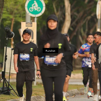 Runner Photo 5637298