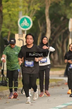Runner Photo 5637328