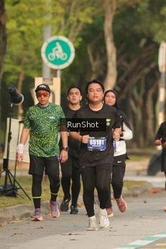 Runner Photo 5637330