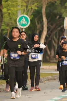 Runner Photo 5637331