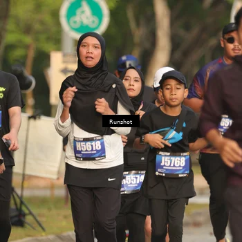 Runner Photo 5637340