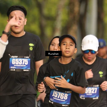 Runner Photo 5637379
