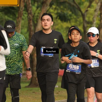 Runner Photo 5637403