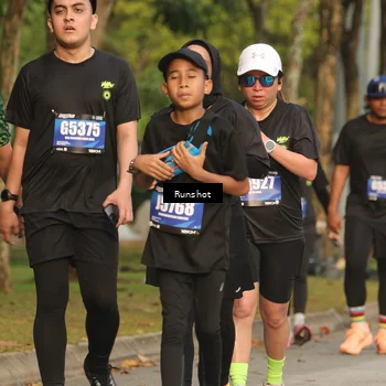 Runner Photo 5637404
