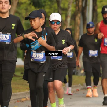 Runner Photo 5637410