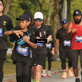 Runner Photo 5637411