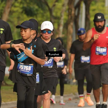 Runner Photo 5637414