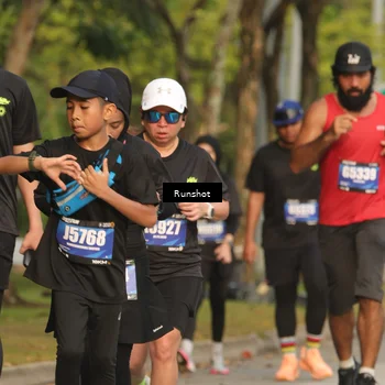 Runner Photo 5637417