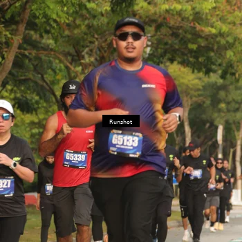 Runner Photo 5637443