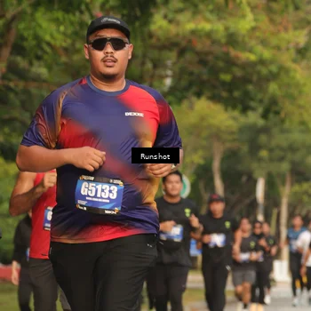 Runner Photo 5637445