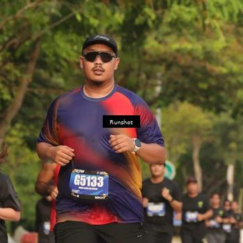 Runner Photo 5637455