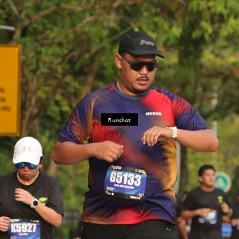 Runner Photo 5637456