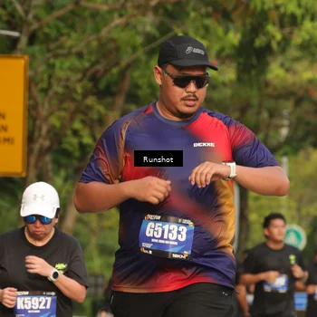 Runner Photo 5637457