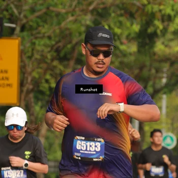 Runner Photo 5637461