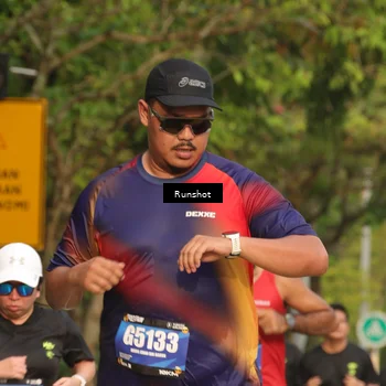 Runner Photo 5637469