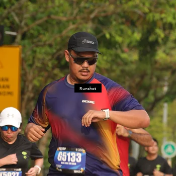 Runner Photo 5637473